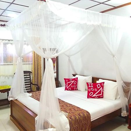 Sahana Sri Villa Bentota Esterno foto