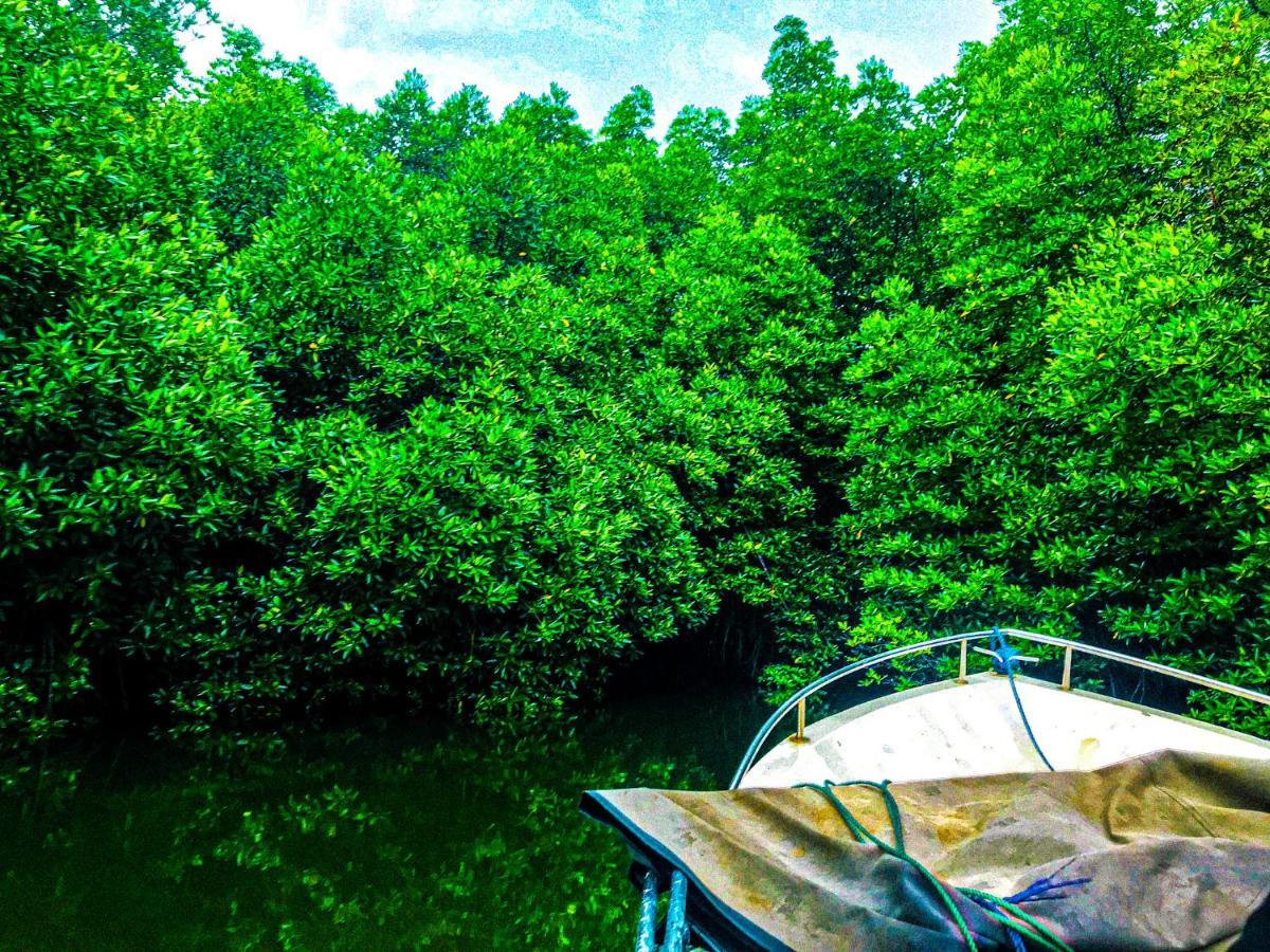 Sahana Sri Villa Bentota Esterno foto