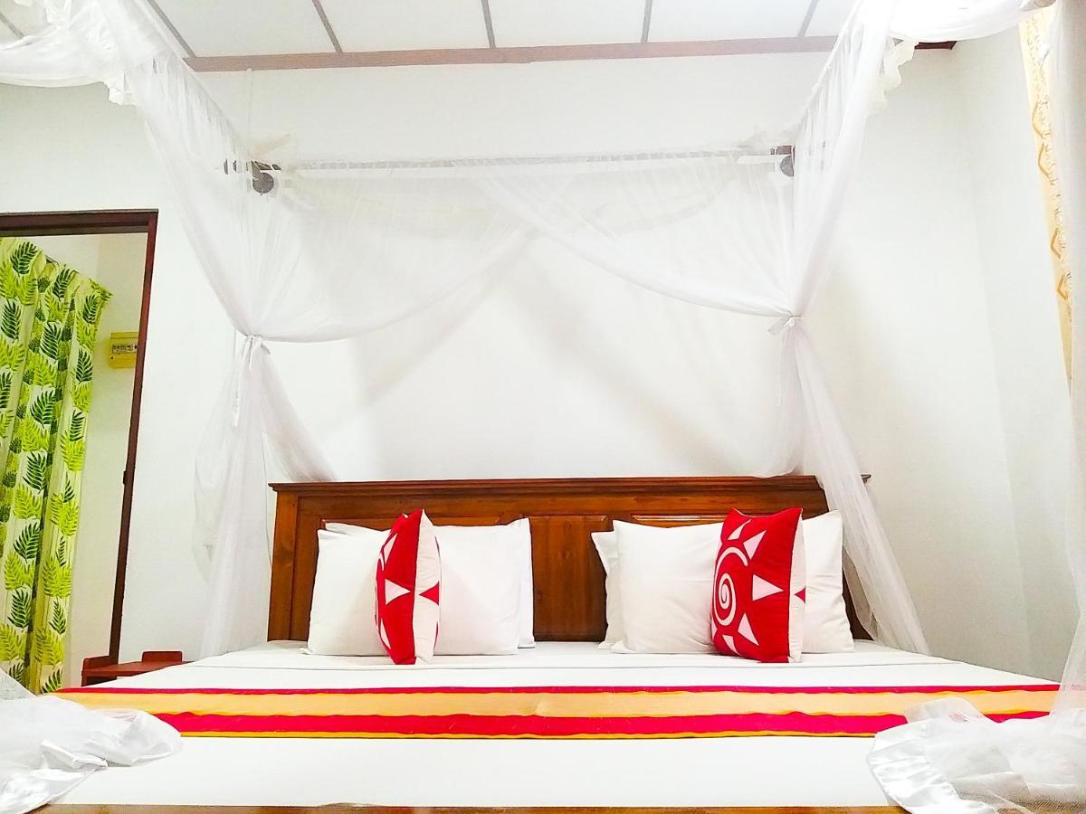 Sahana Sri Villa Bentota Esterno foto